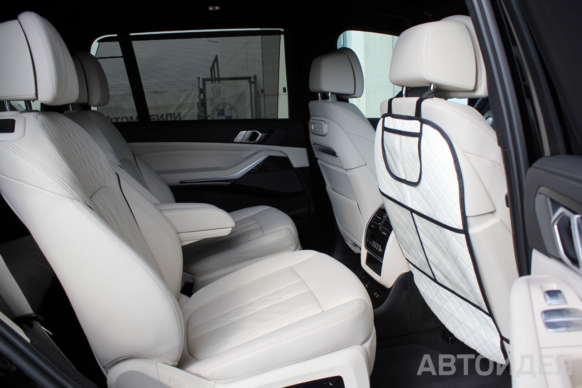 BMW X7 xDrive40i Черный Сапфир металлик фото 27