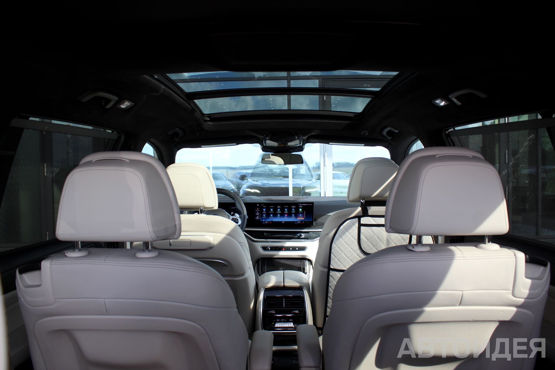 BMW X7 xDrive40i Черный Сапфир металлик фото 29