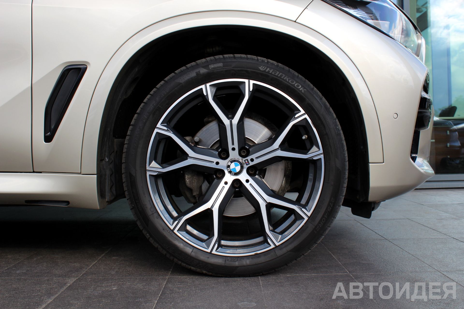 BMW X5 xDrive 30d Солнечный камень фото 6