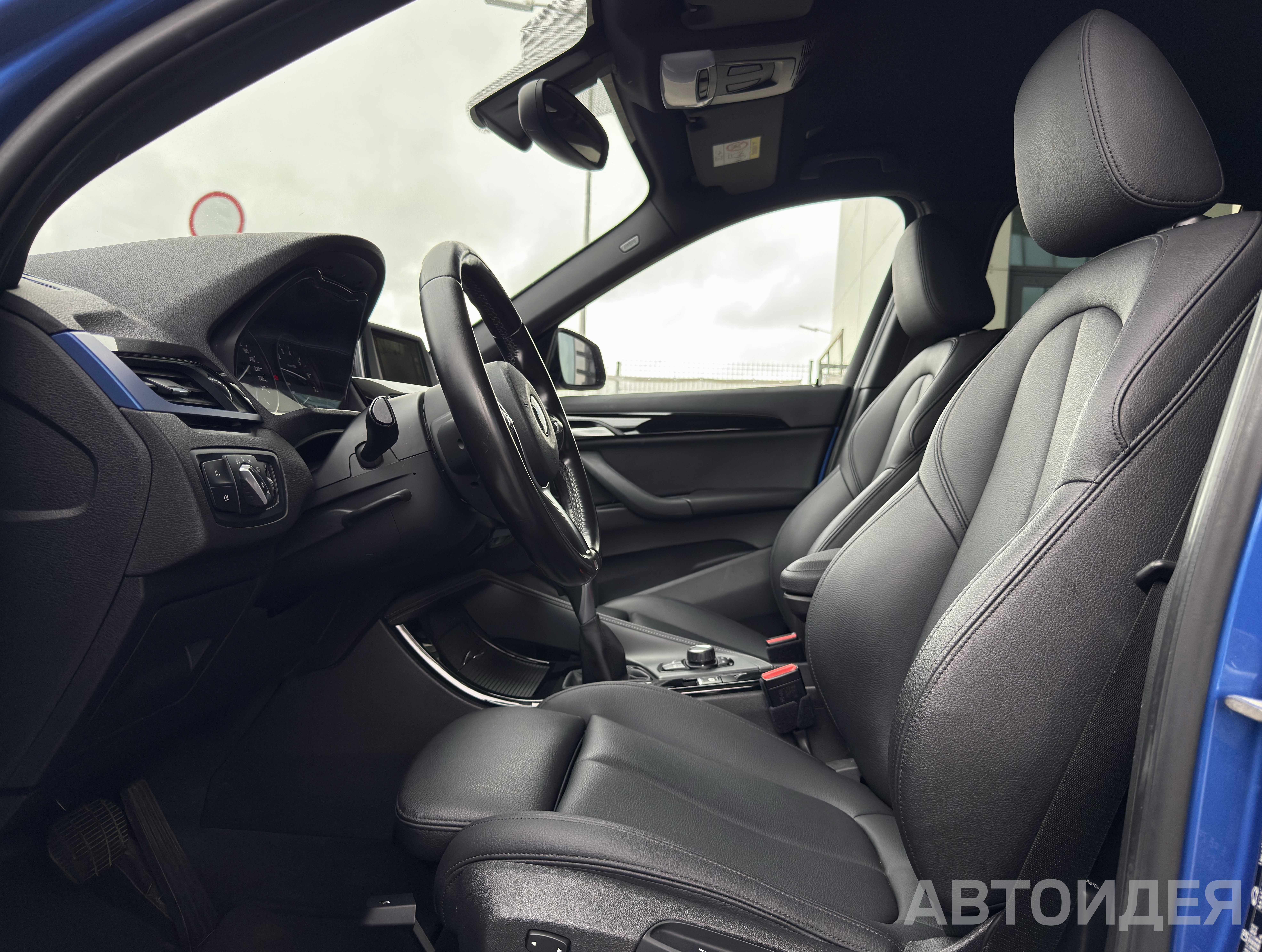  X1 xDrive20i