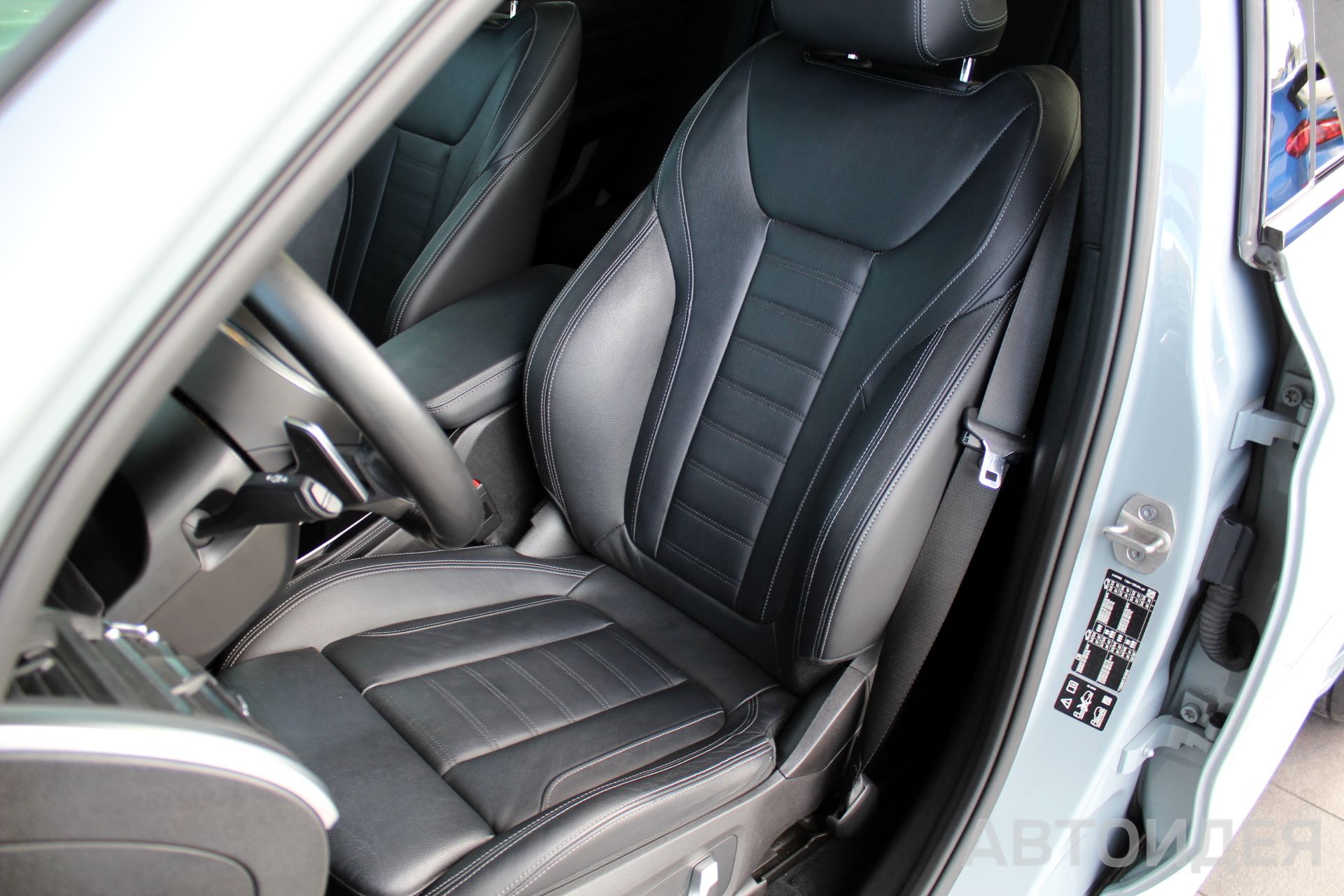 BMW X4 xDrive20d M Серый Бруклин металлик фото 20
