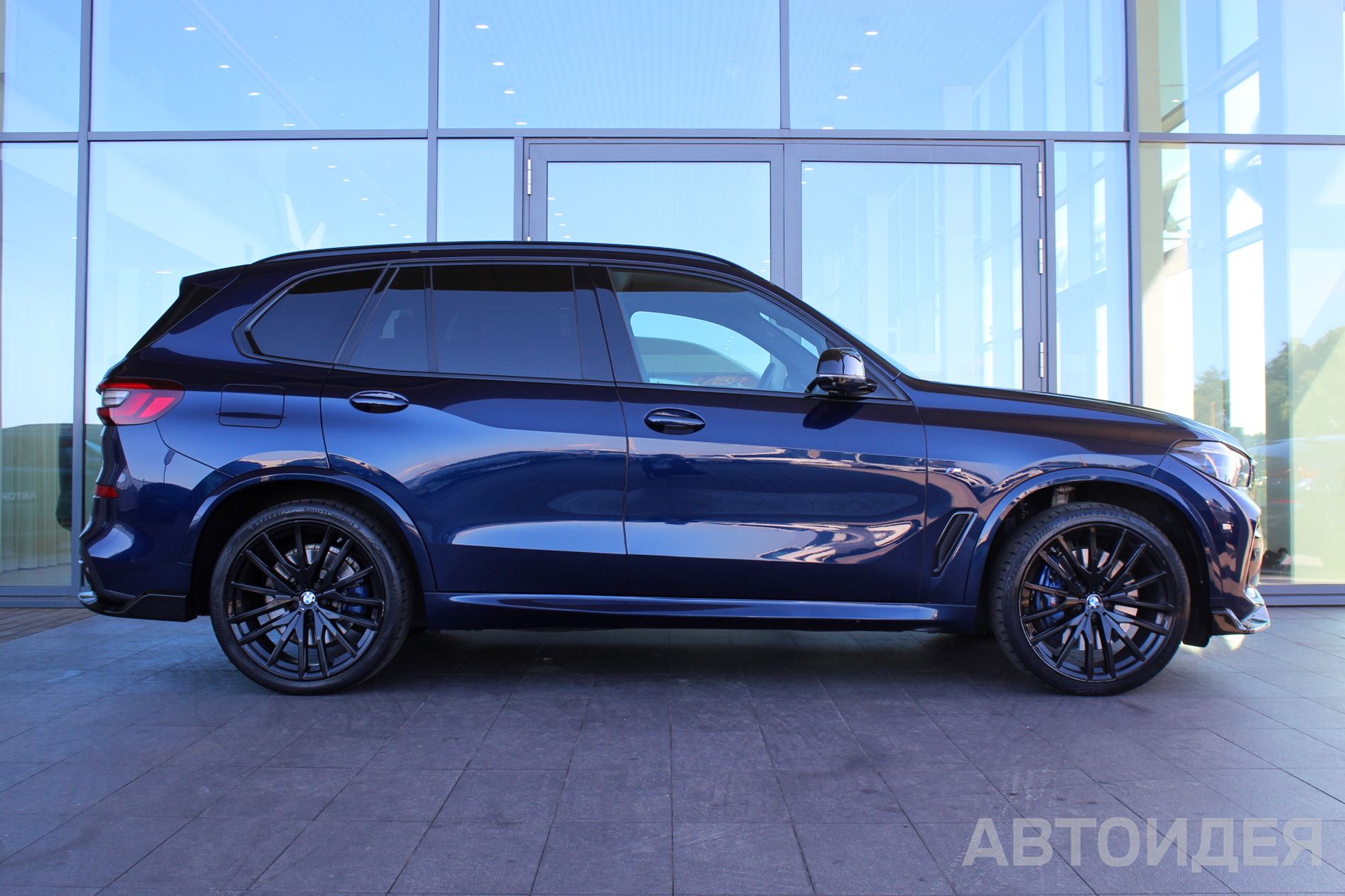 BMW X5 xDrive40d Синий Танзанит II металлик фото 3