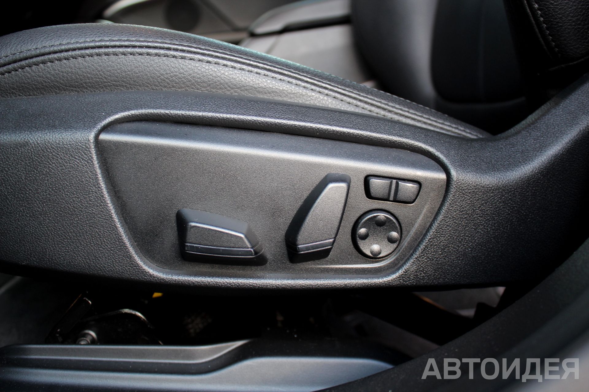 BMW 228i xDrive  фото 20