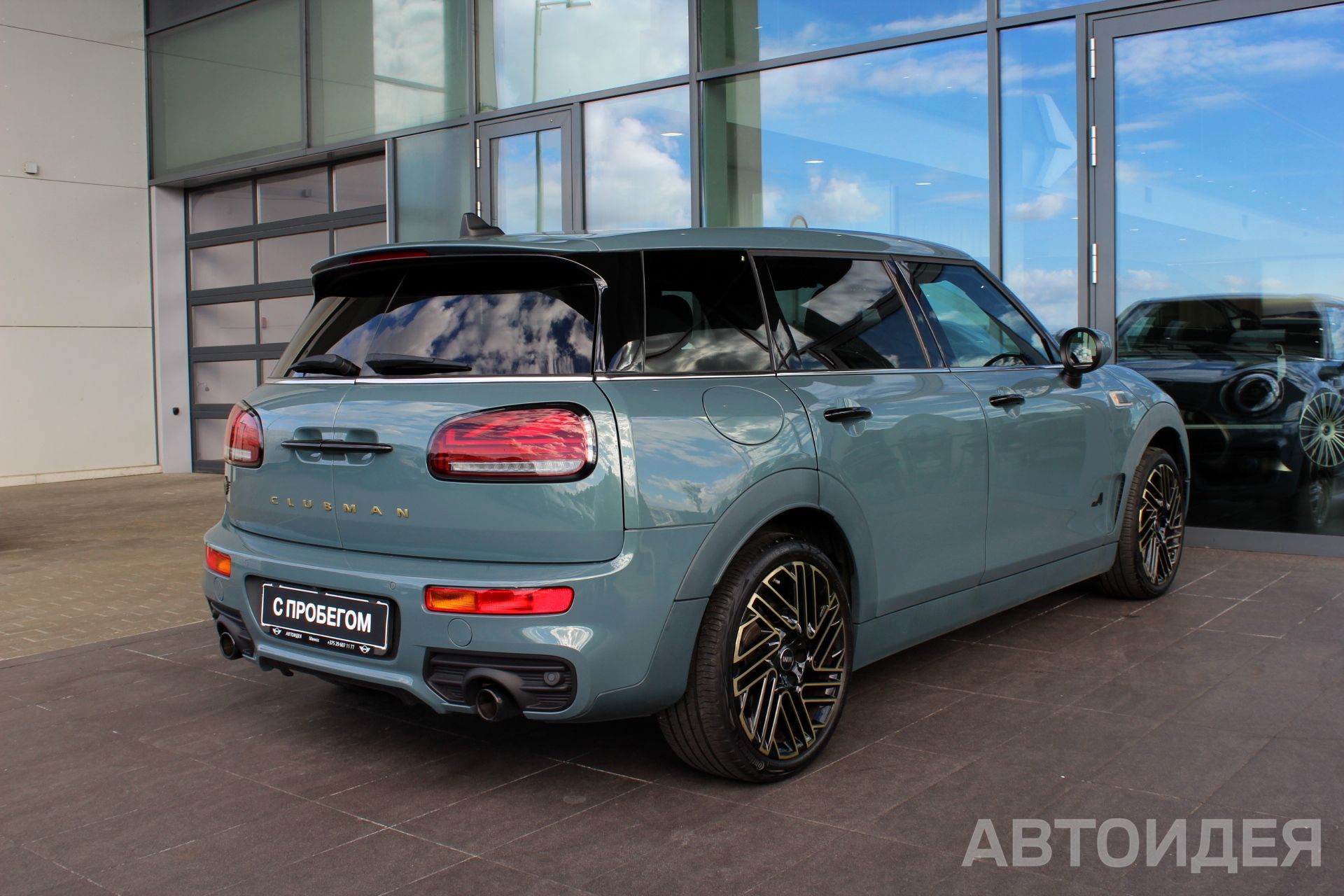 MINI Cooper S ALL4 Clubman Зеленый металлик фото 1