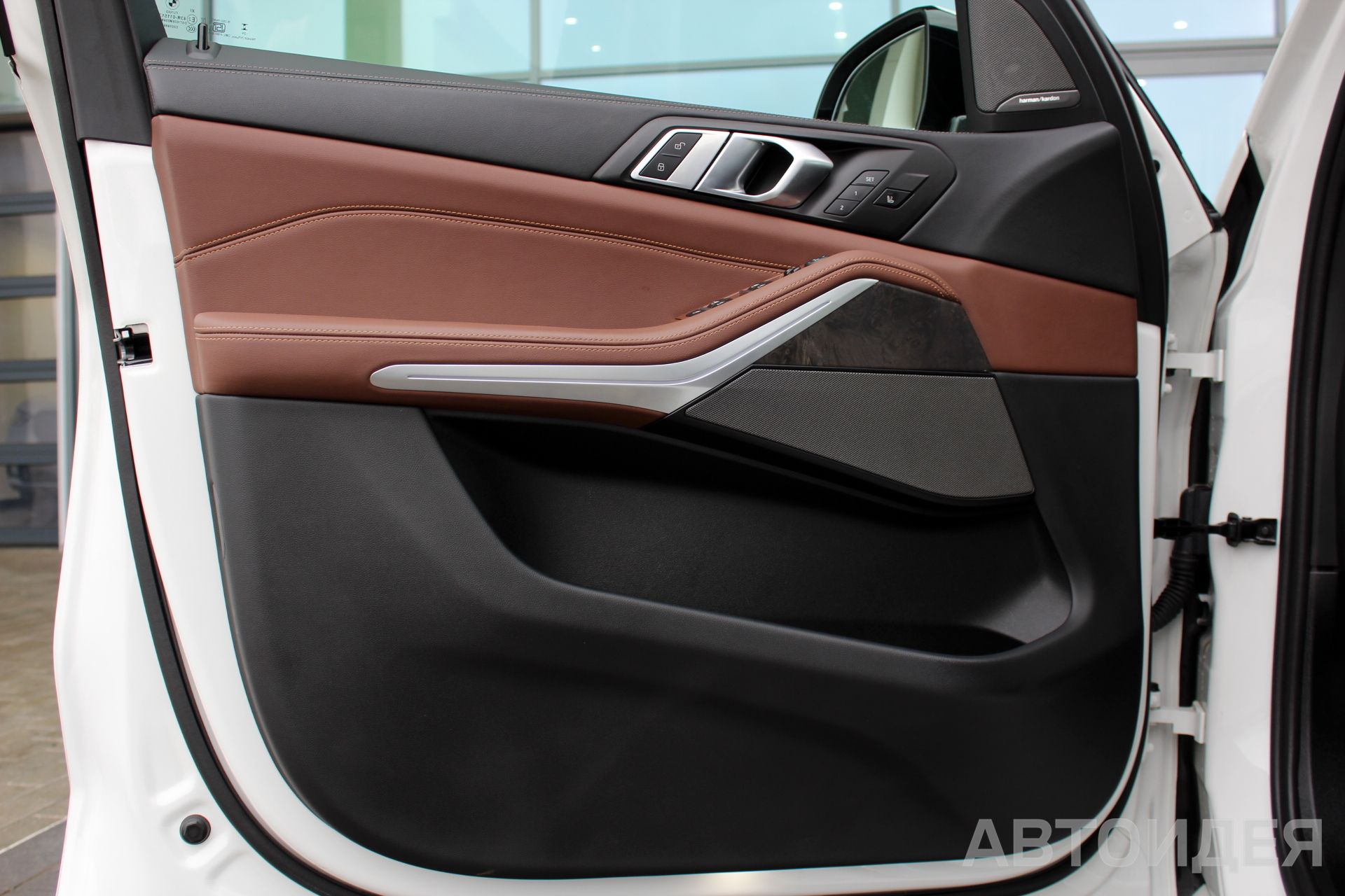 BMW X5 xDrive40i  фото 20