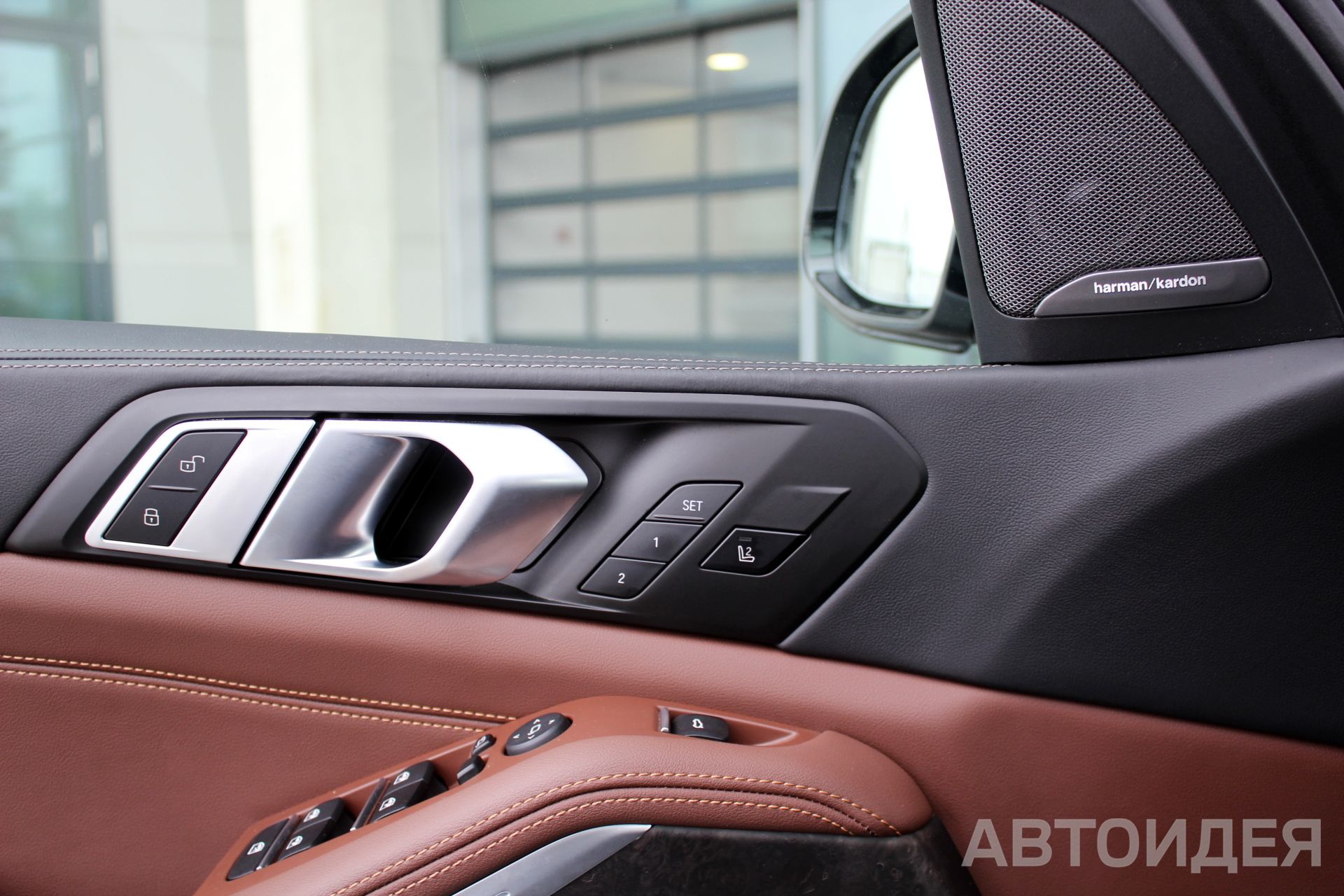 BMW X5 xDrive40i  фото 21