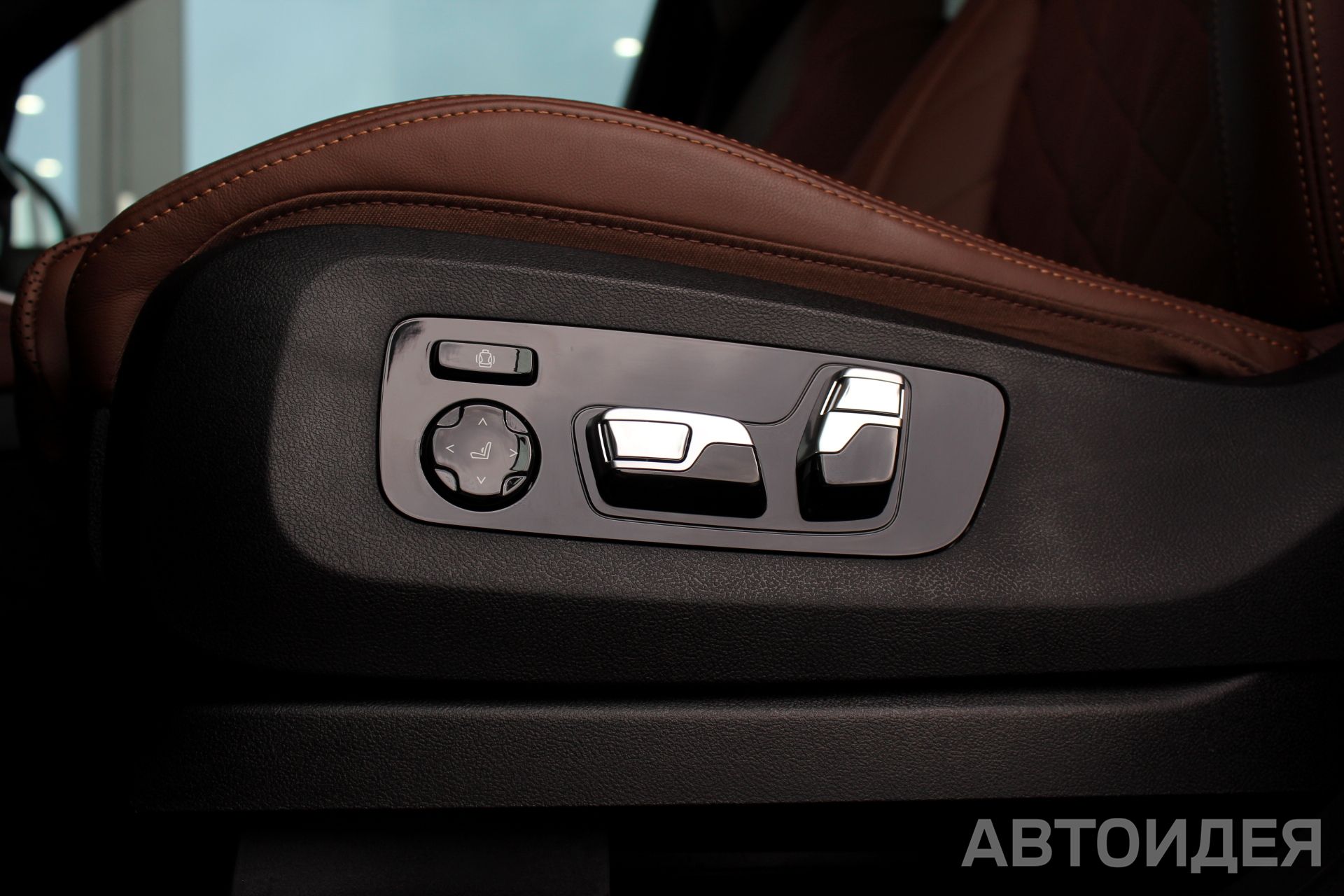 BMW X5 xDrive40i  фото 24