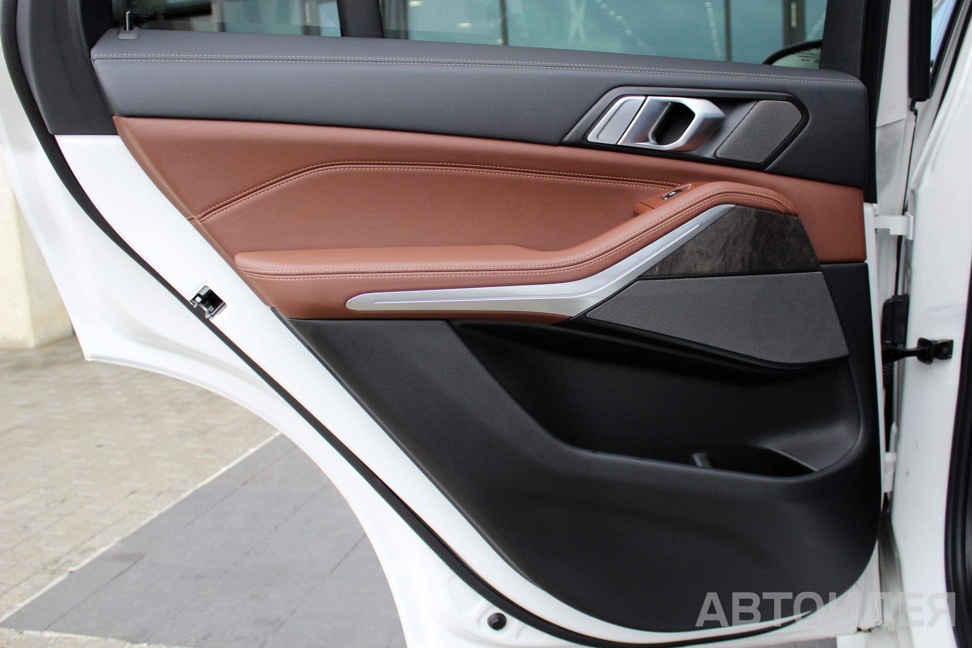 BMW X5 xDrive40i  фото 25