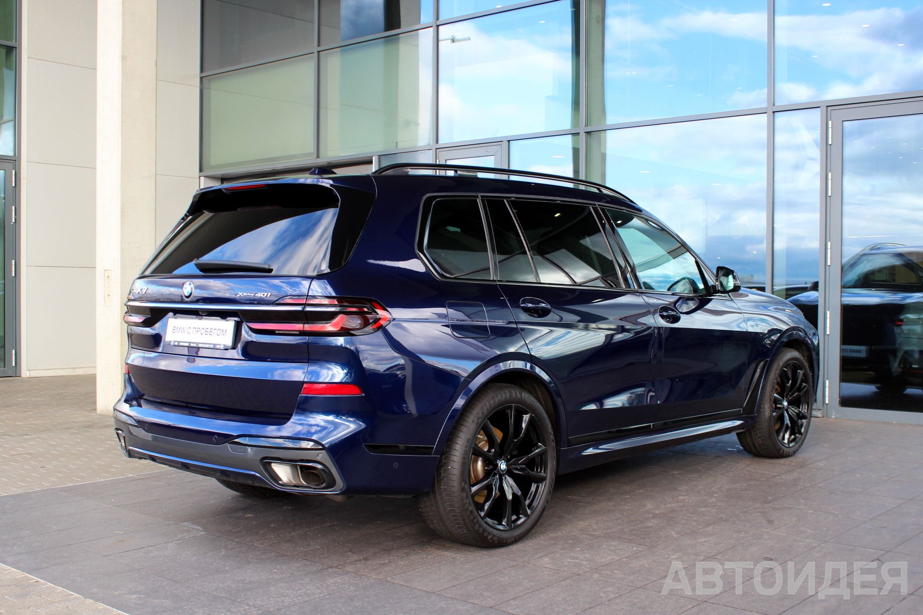 BMW X7 xDrive40i  фото 1