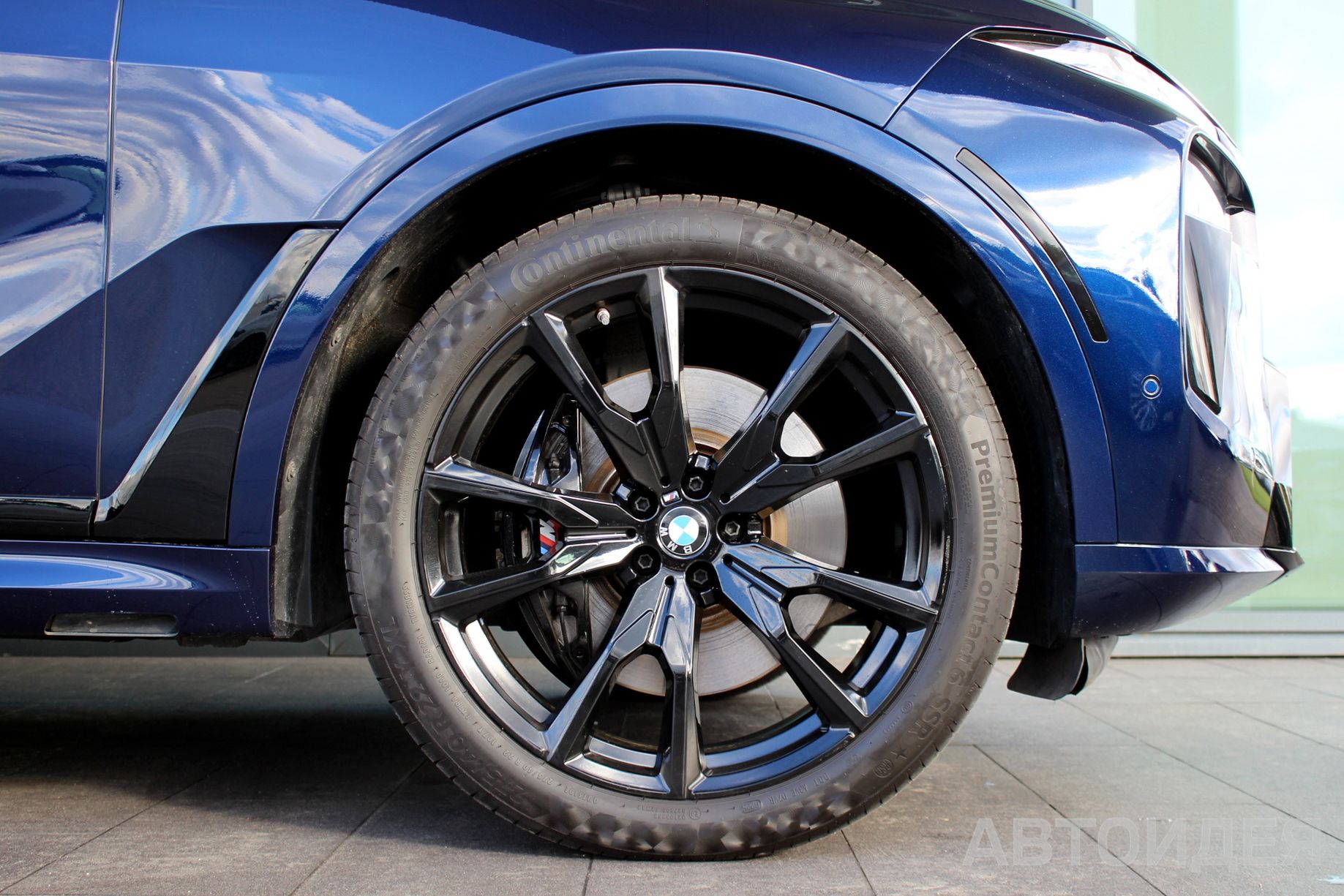 BMW X7 xDrive40i  фото 6