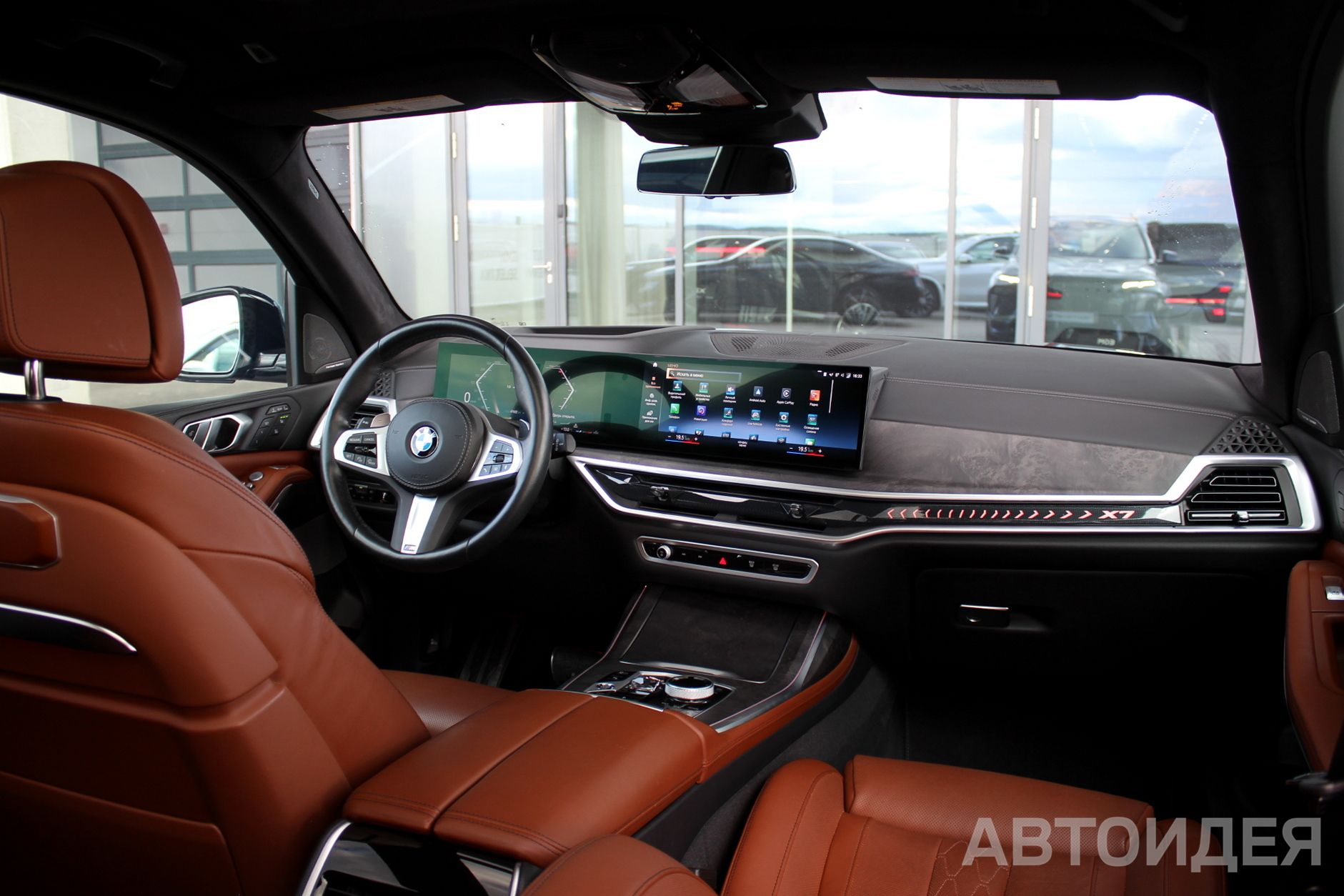 BMW X7 xDrive40i  фото 7