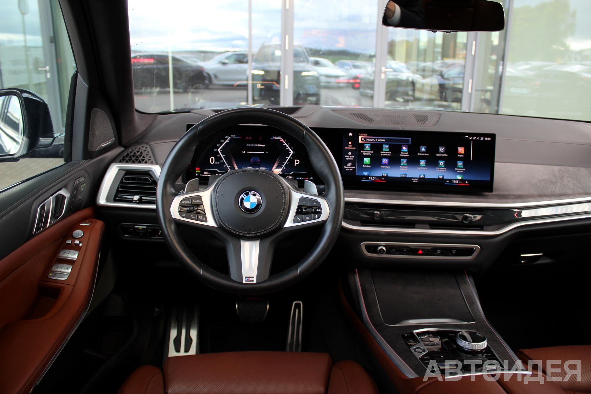 BMW X7 xDrive40i  фото 9