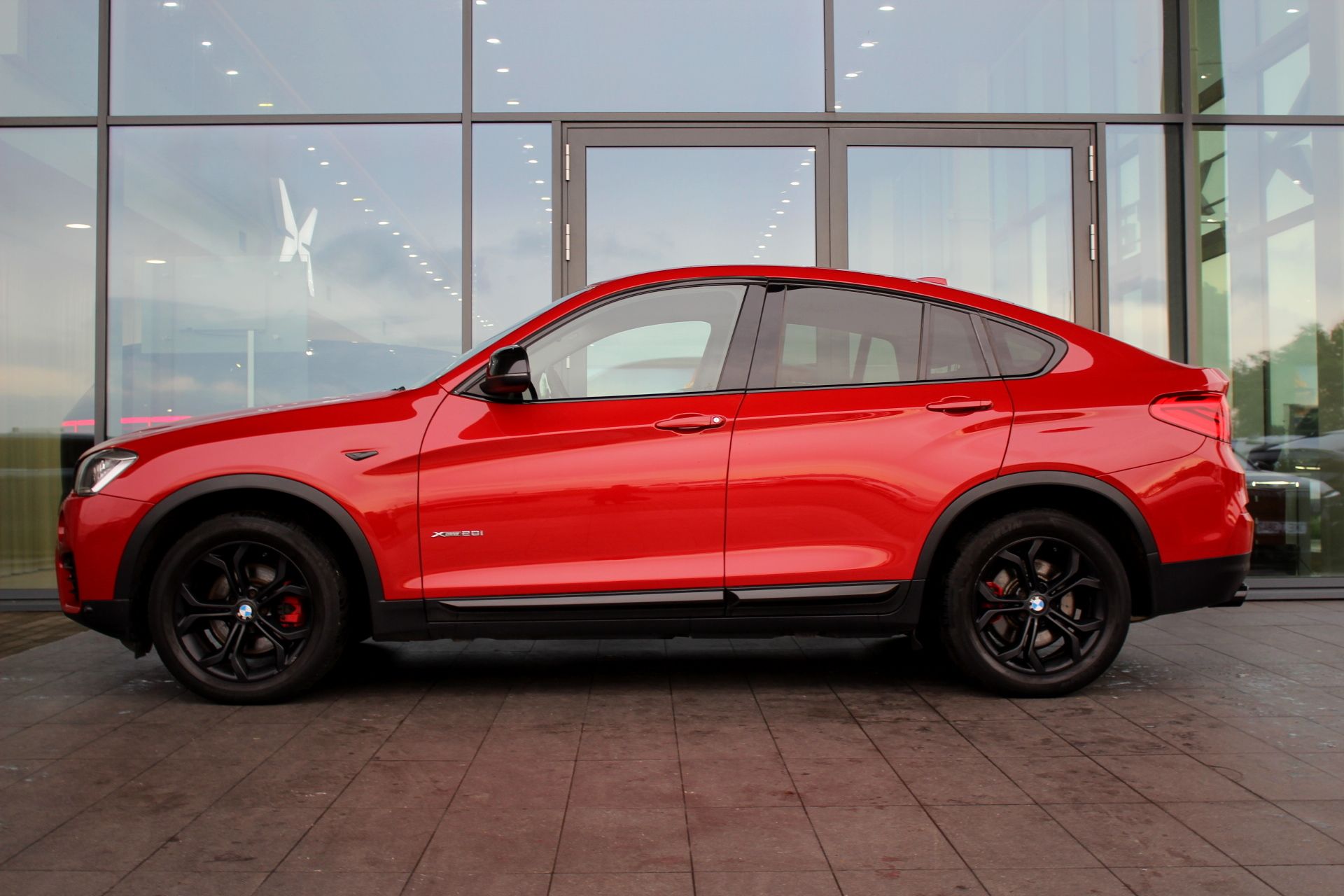 BMW X4 xDrive28i Красный Мельбурн металлик фото 2