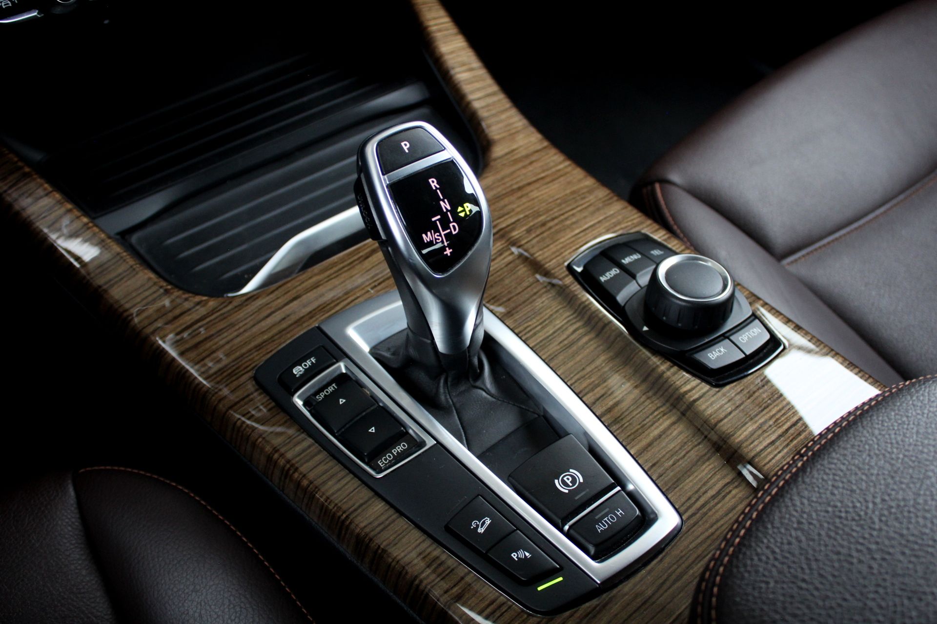 BMW X4 xDrive28i Красный Мельбурн металлик фото 14
