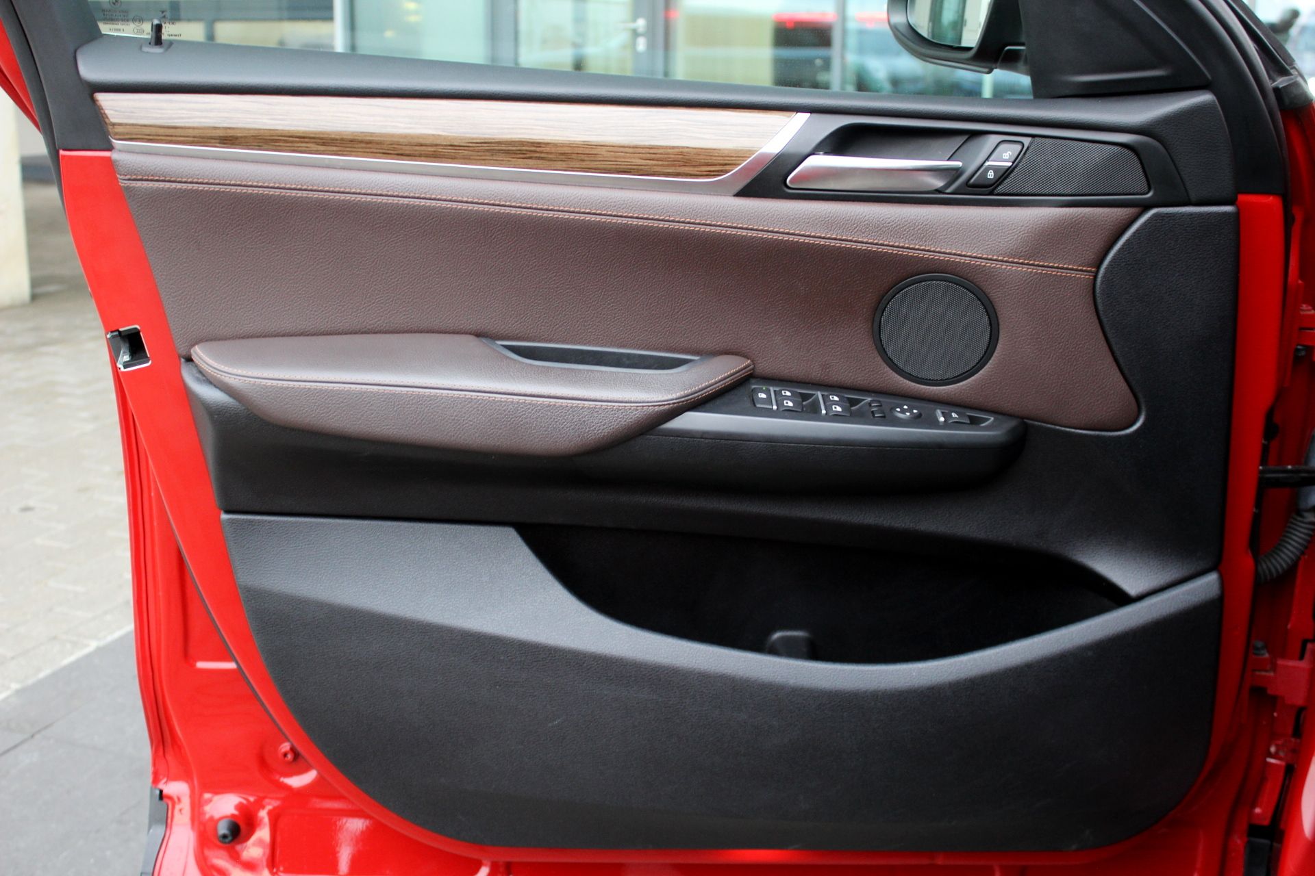 BMW X4 xDrive28i Красный Мельбурн металлик фото 15