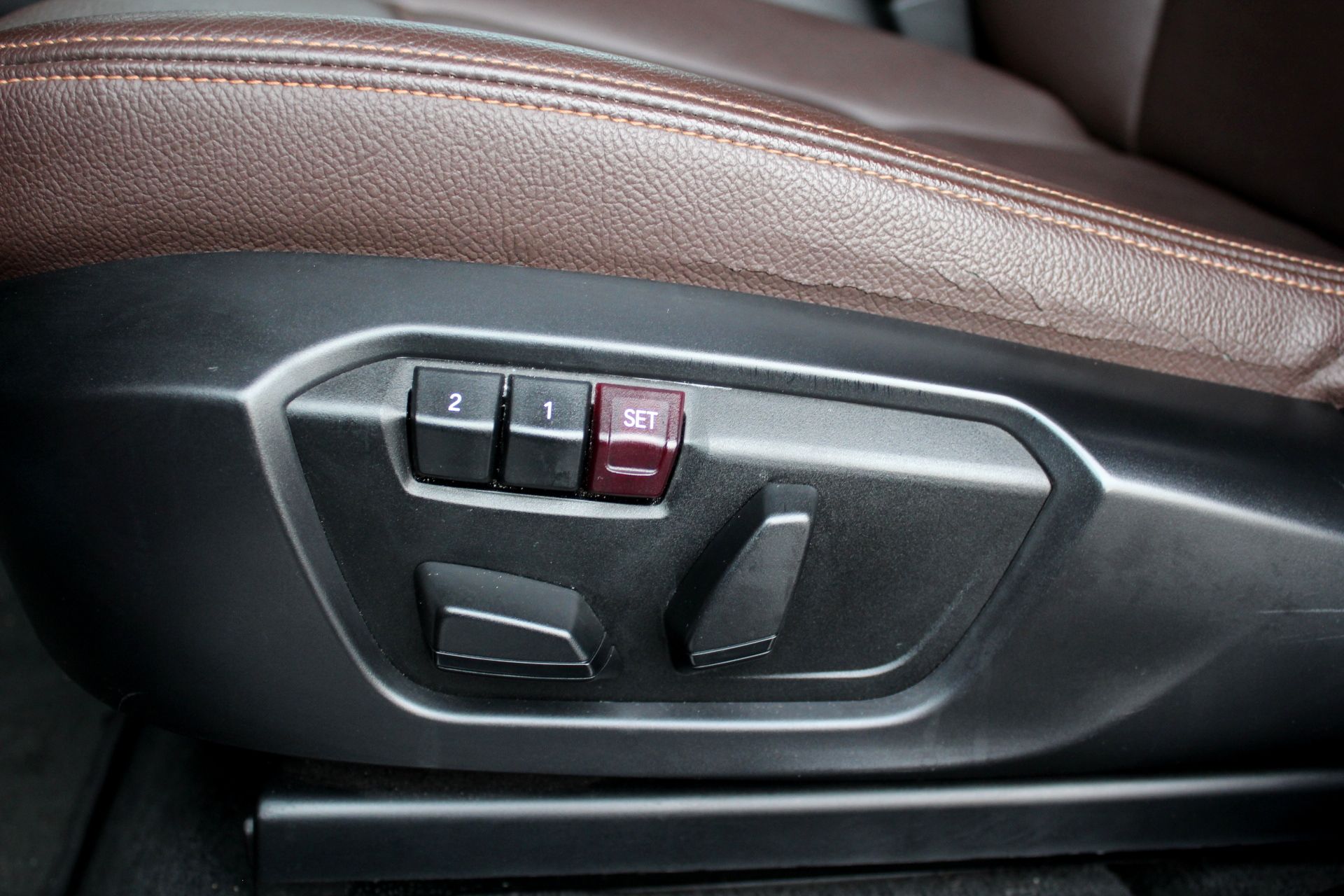 BMW X4 xDrive28i Красный Мельбурн металлик фото 18