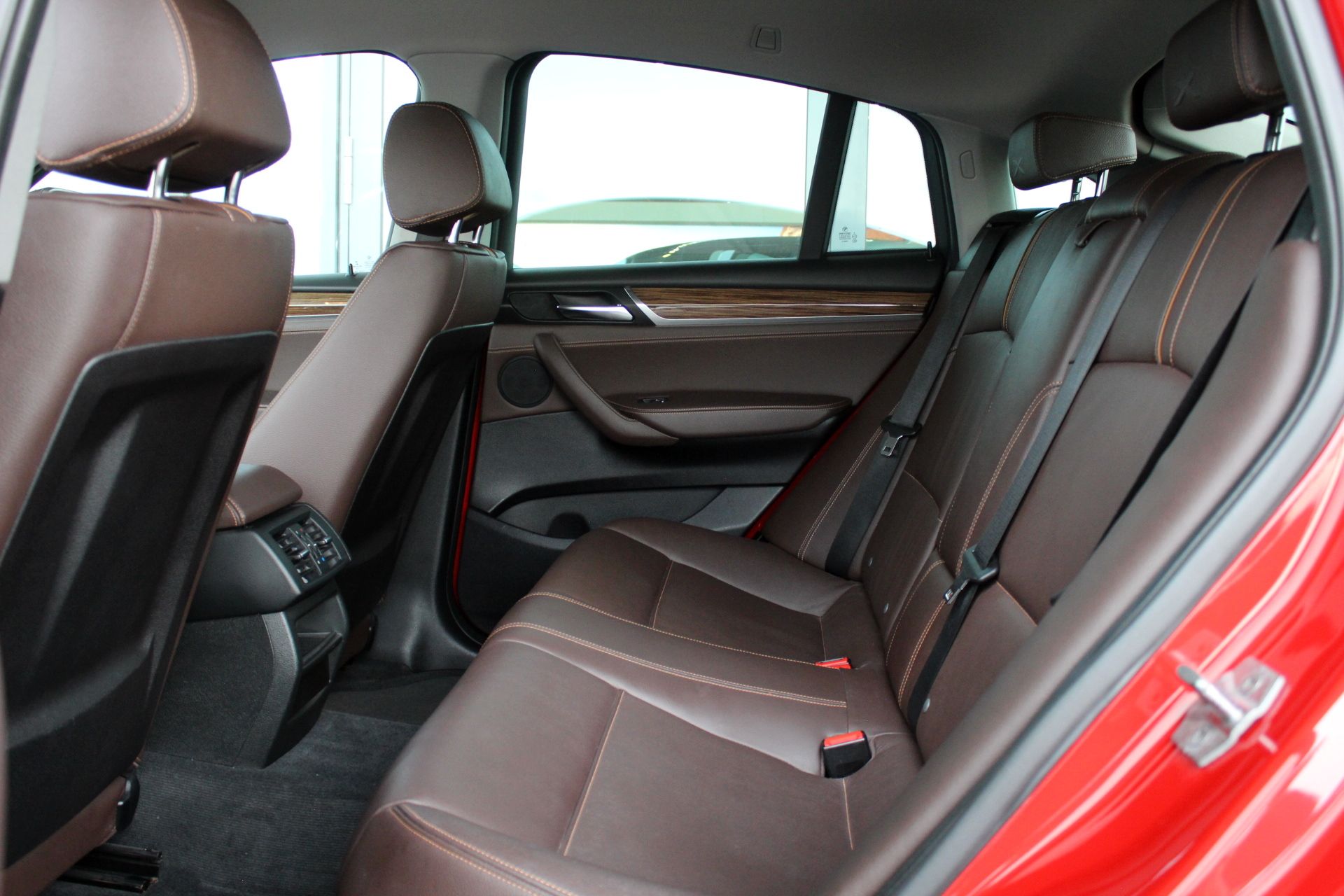 BMW X4 xDrive28i Красный Мельбурн металлик фото 20