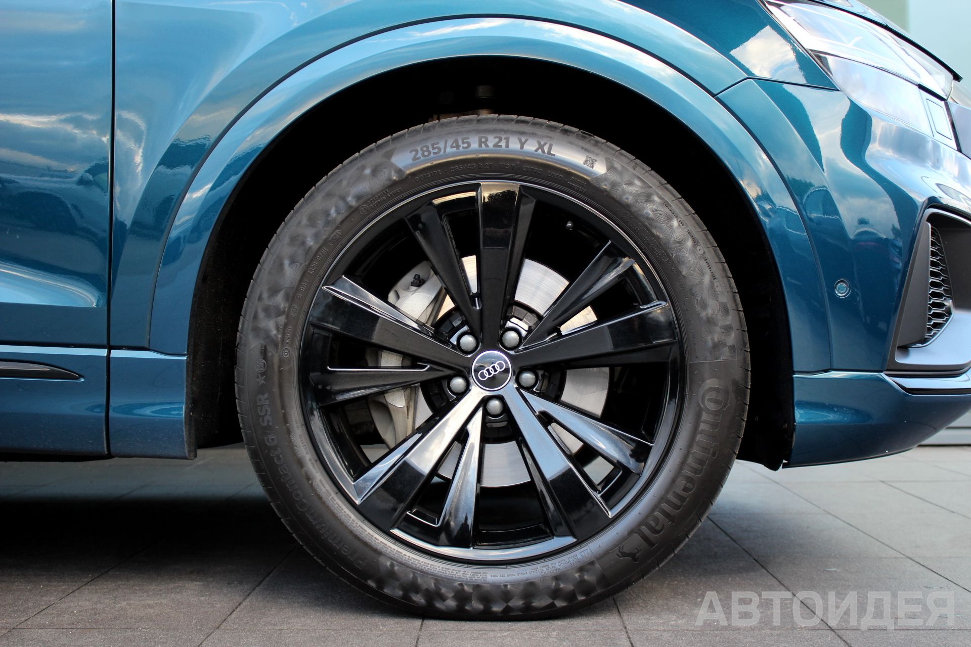 Audi Q8 55 TFSI  фото 6