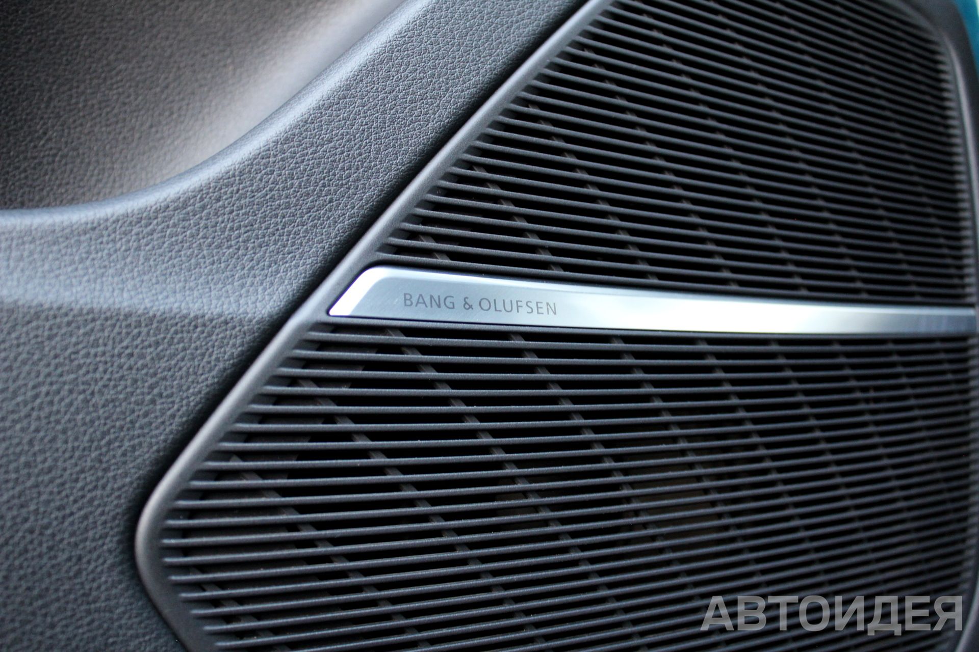 Audi Q8 55 TFSI  фото 20