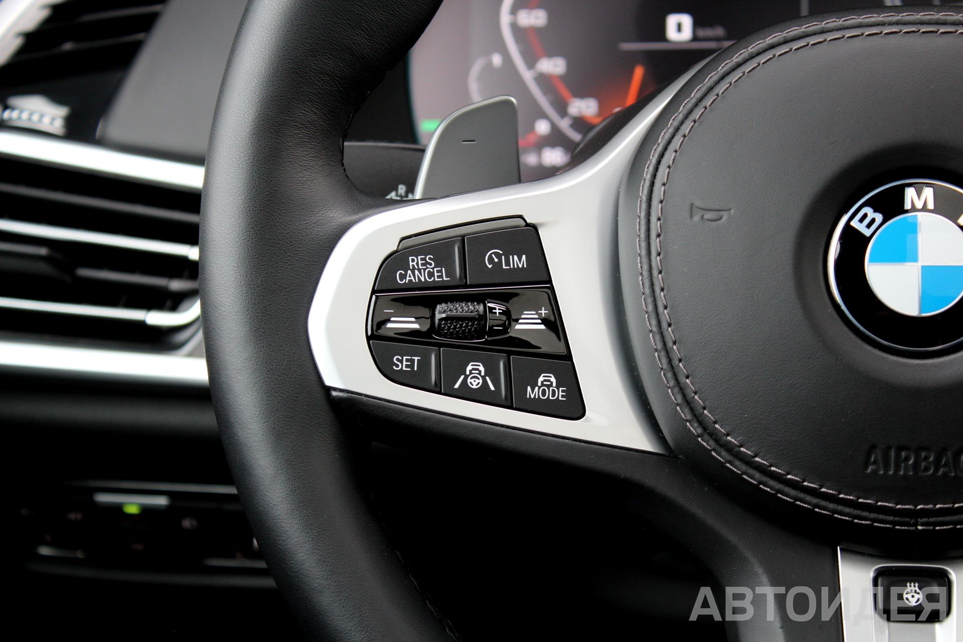 BMW X7 xDrive30d Черный Карбон металлик фото 10