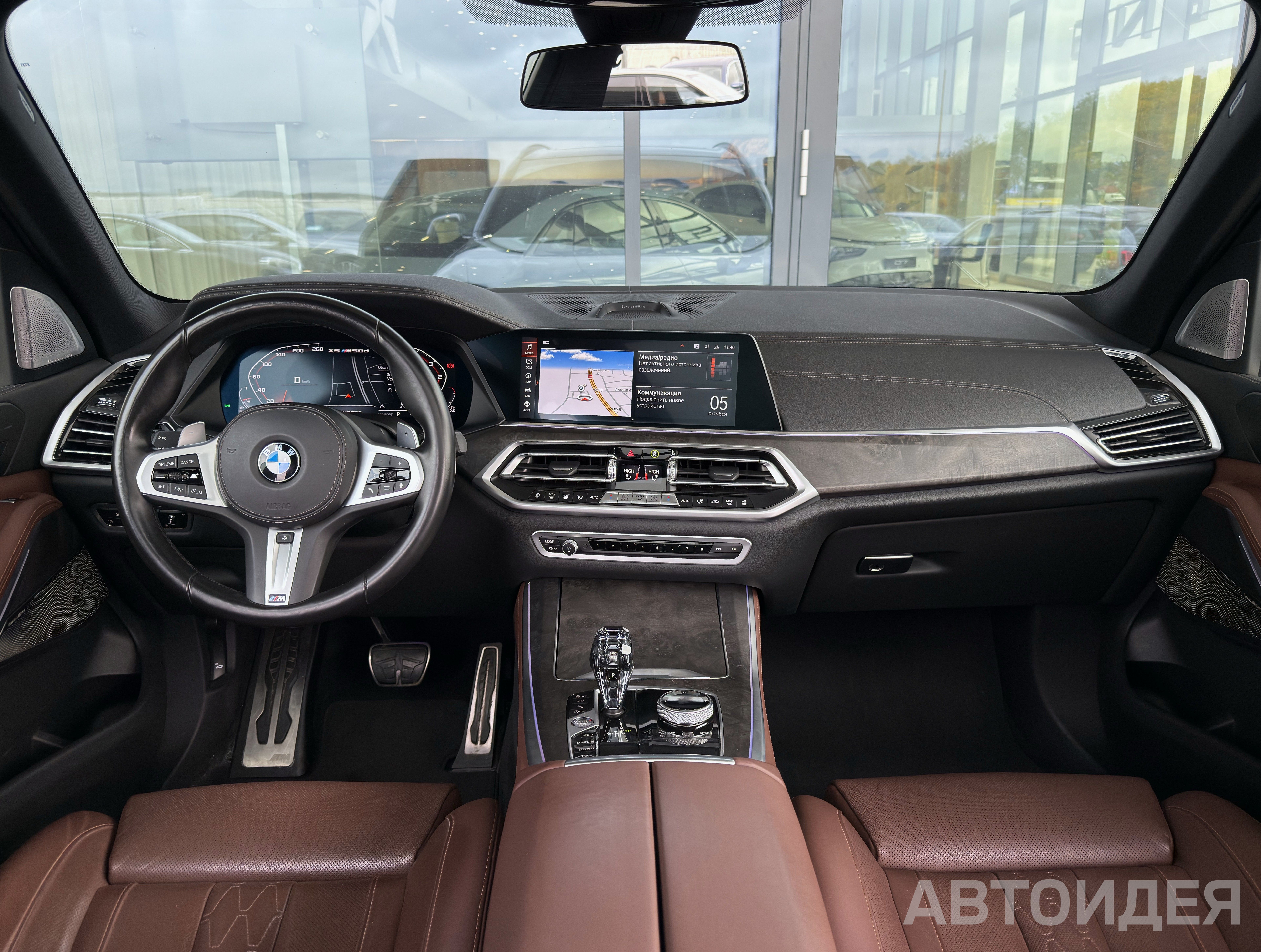 BMW X5 M50d Арктический Серый фото 6