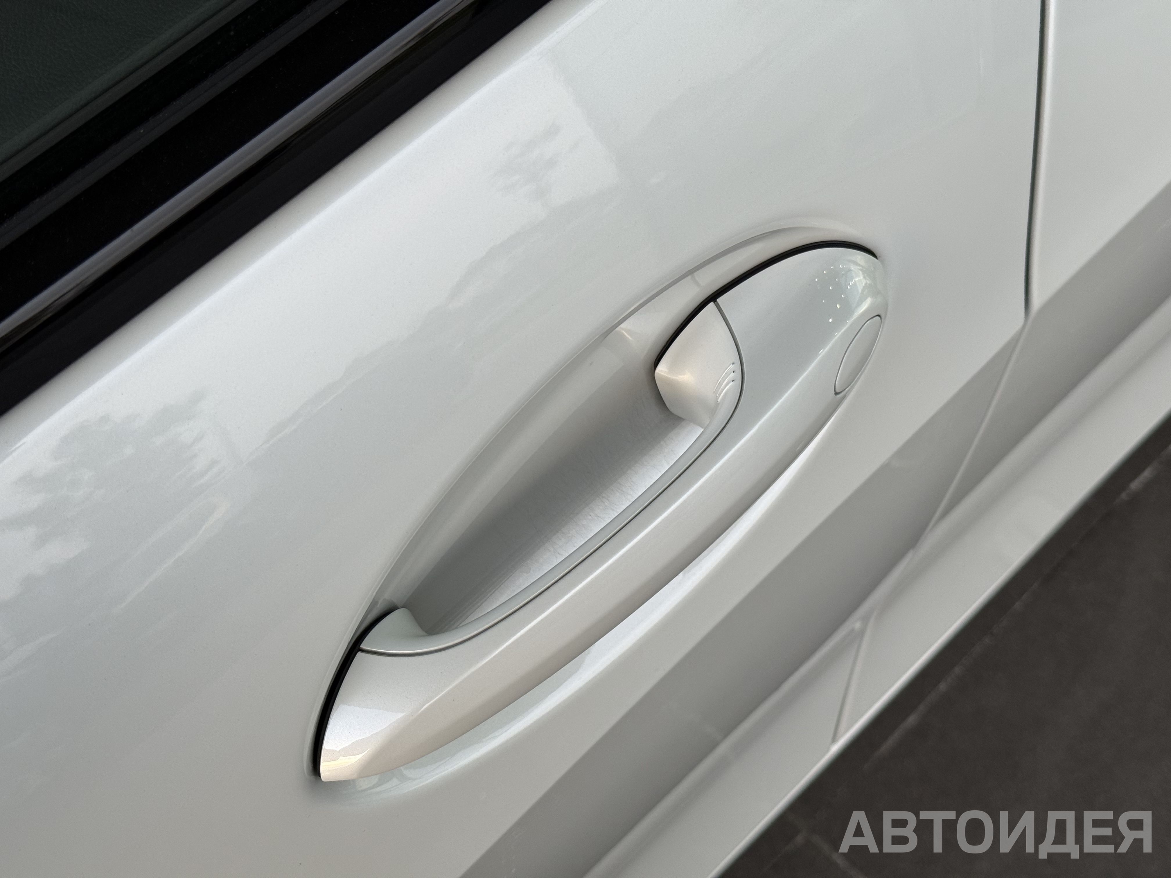 BMW X5 xDrive 30d Белый Минерал металлик фото 26