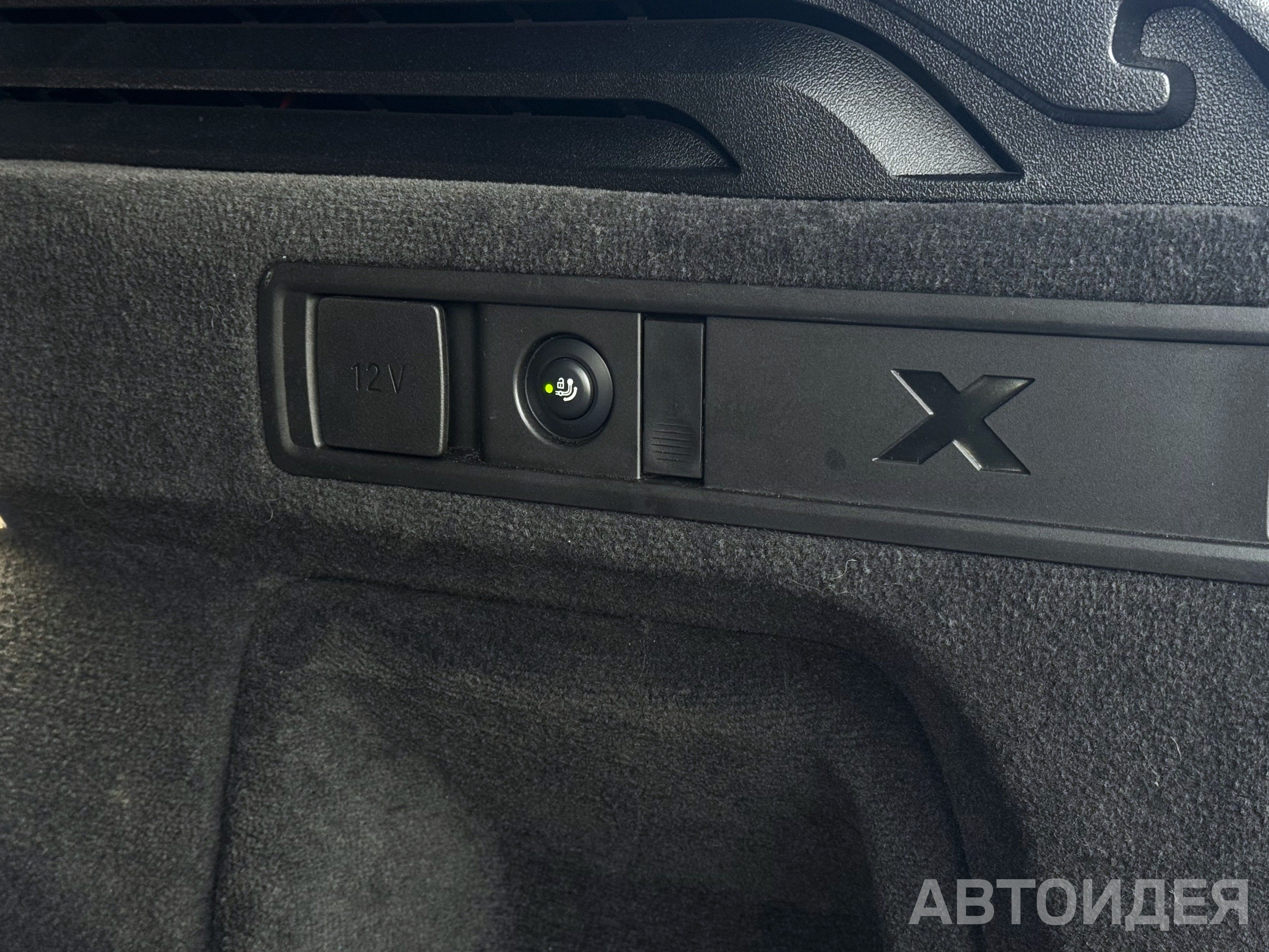 BMW X5 xDrive 30d Белый Минерал металлик фото 29