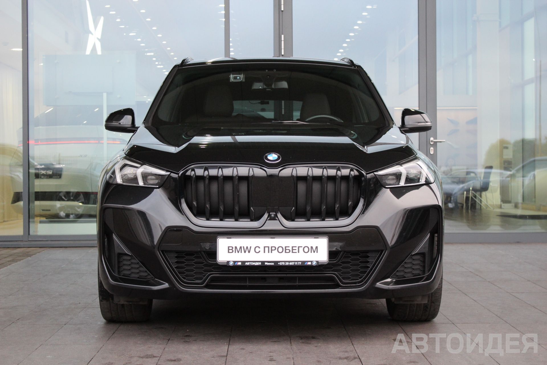 BMW X1 xDrive20i  фото 4