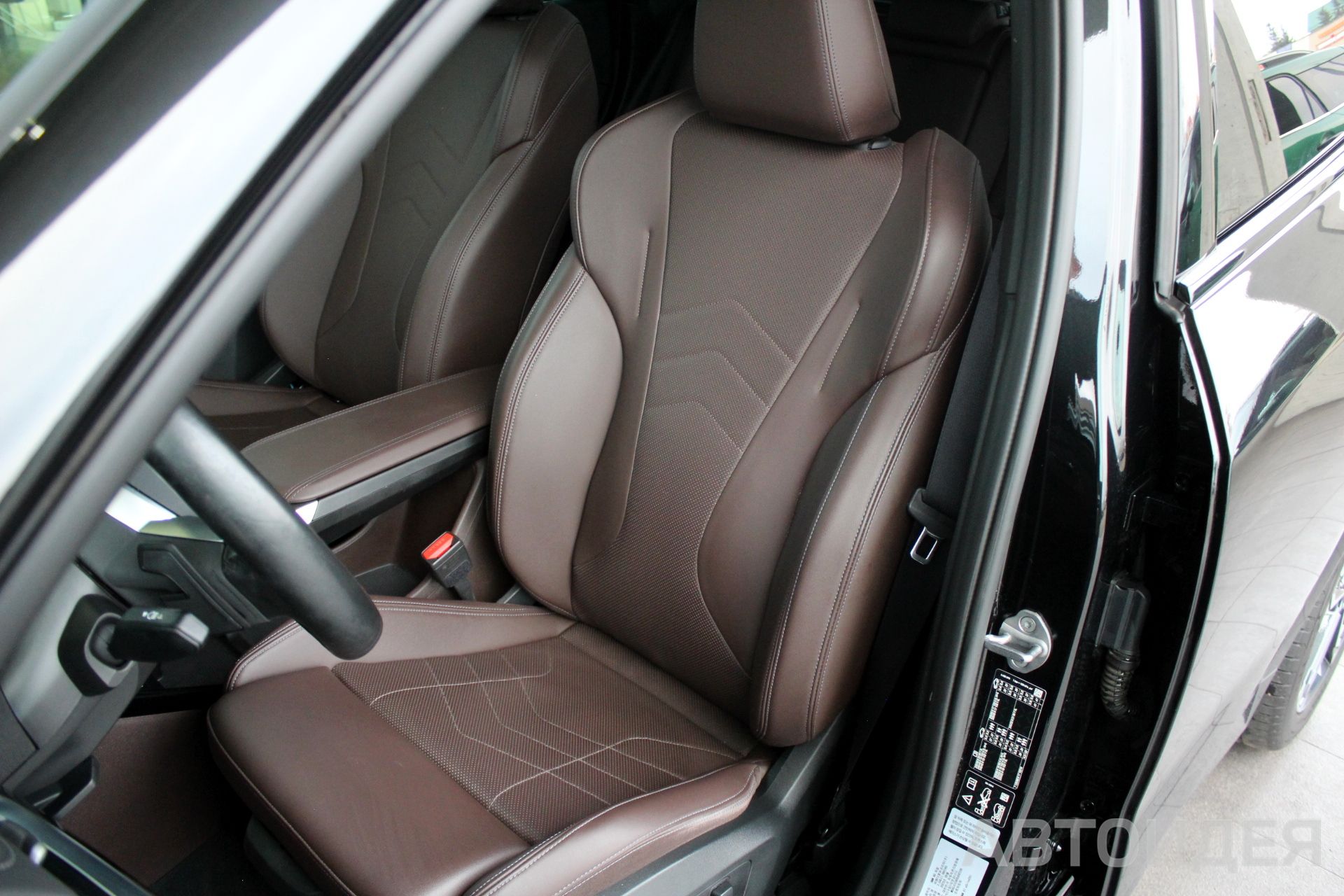 BMW X1 xDrive20i  фото 23