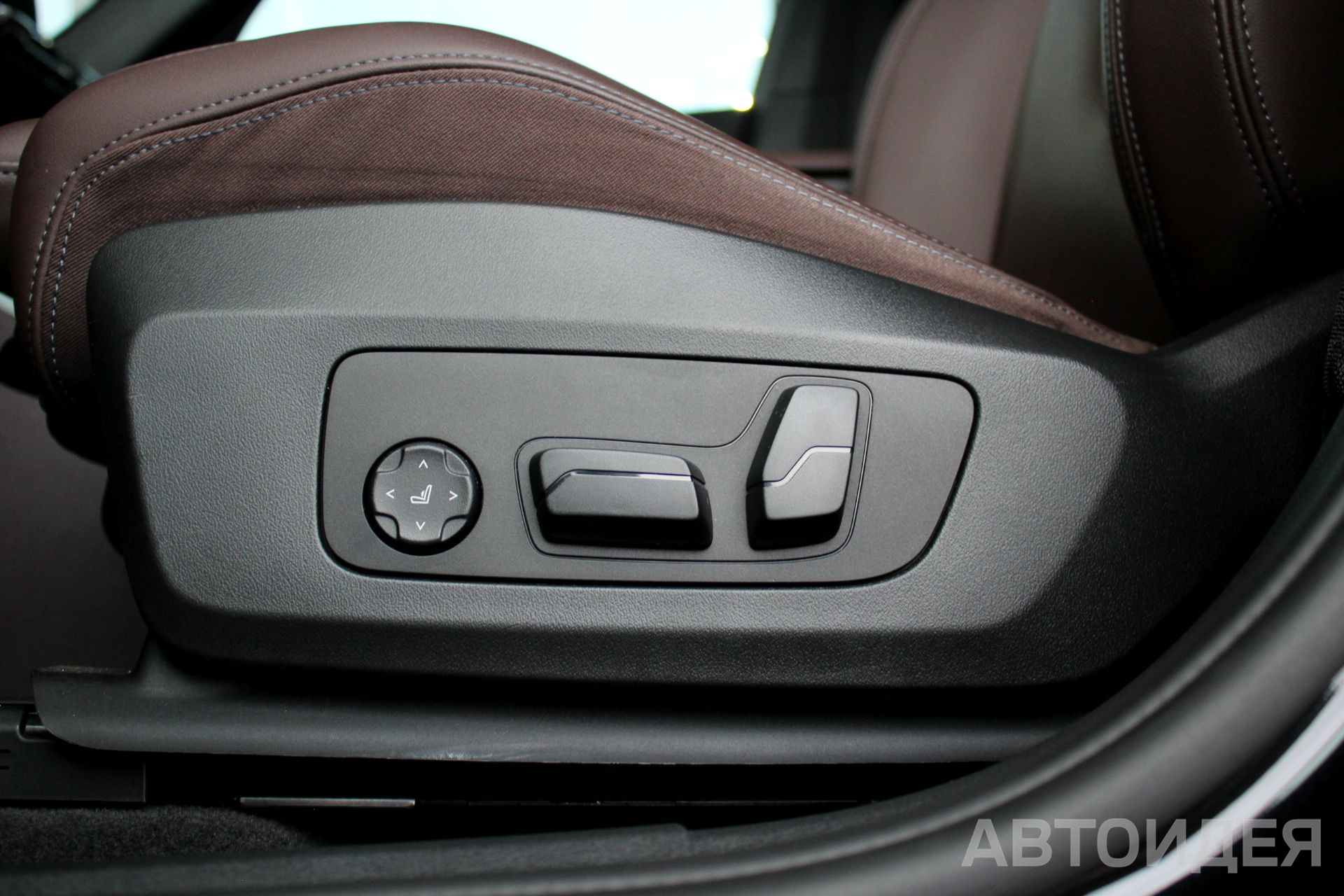 BMW X1 xDrive20i  фото 24