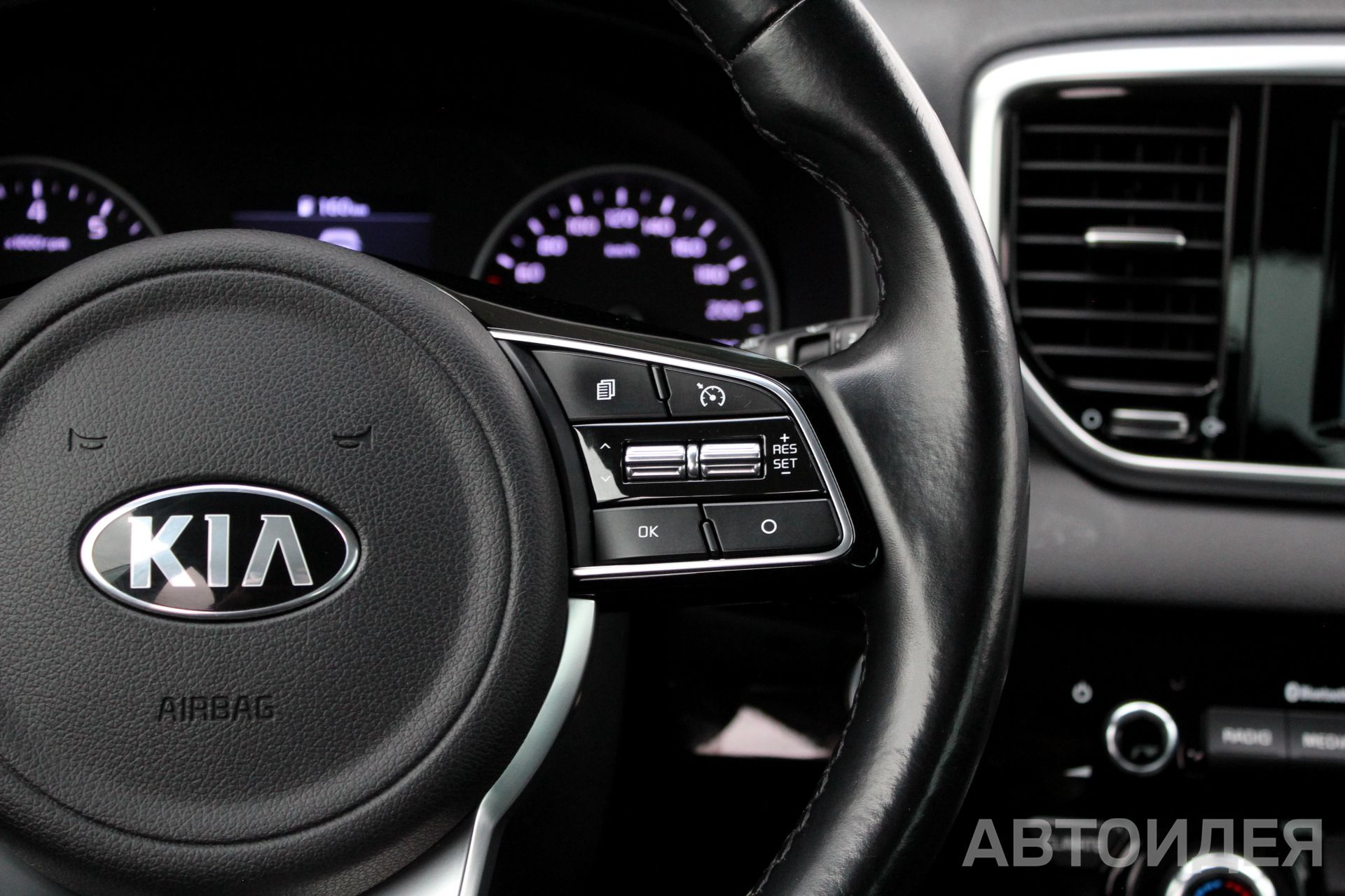 KIA SPORTAGE  фото 11