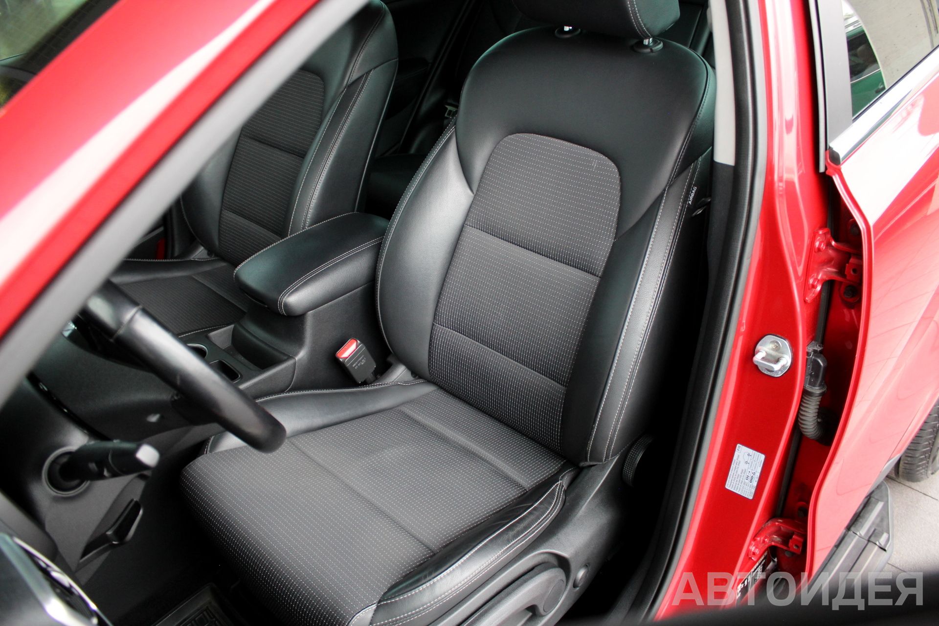 KIA SPORTAGE  фото 18