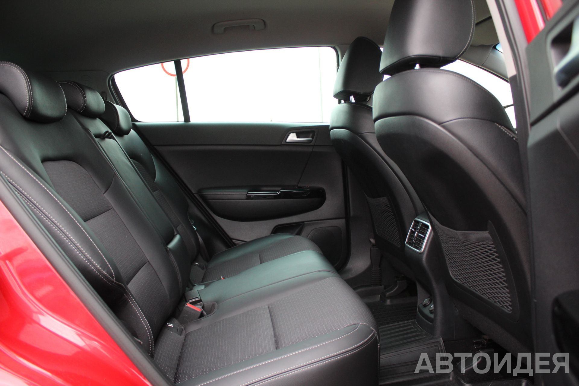 KIA SPORTAGE  фото 21
