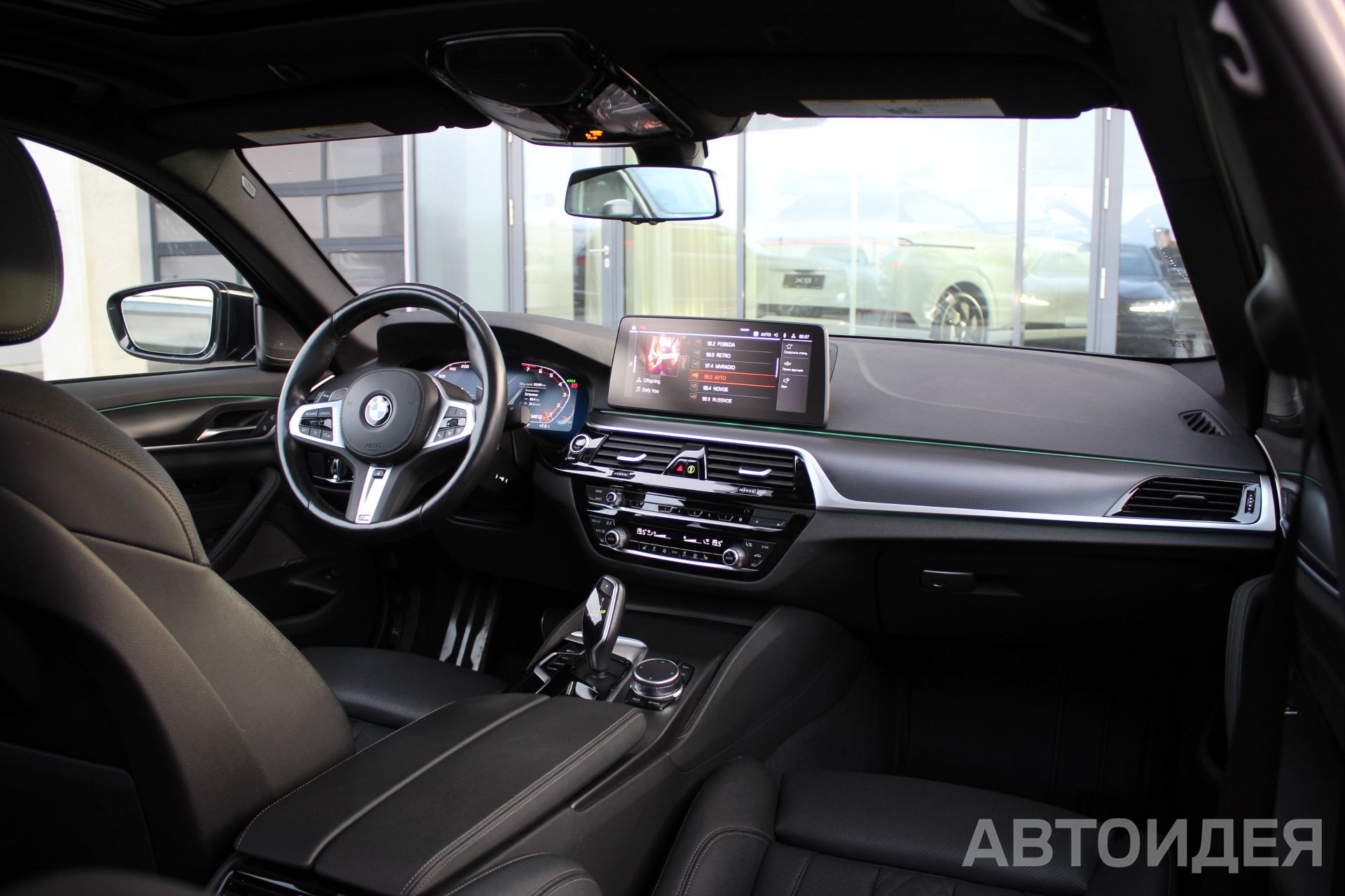 BMW 530i xDrive  фото 7