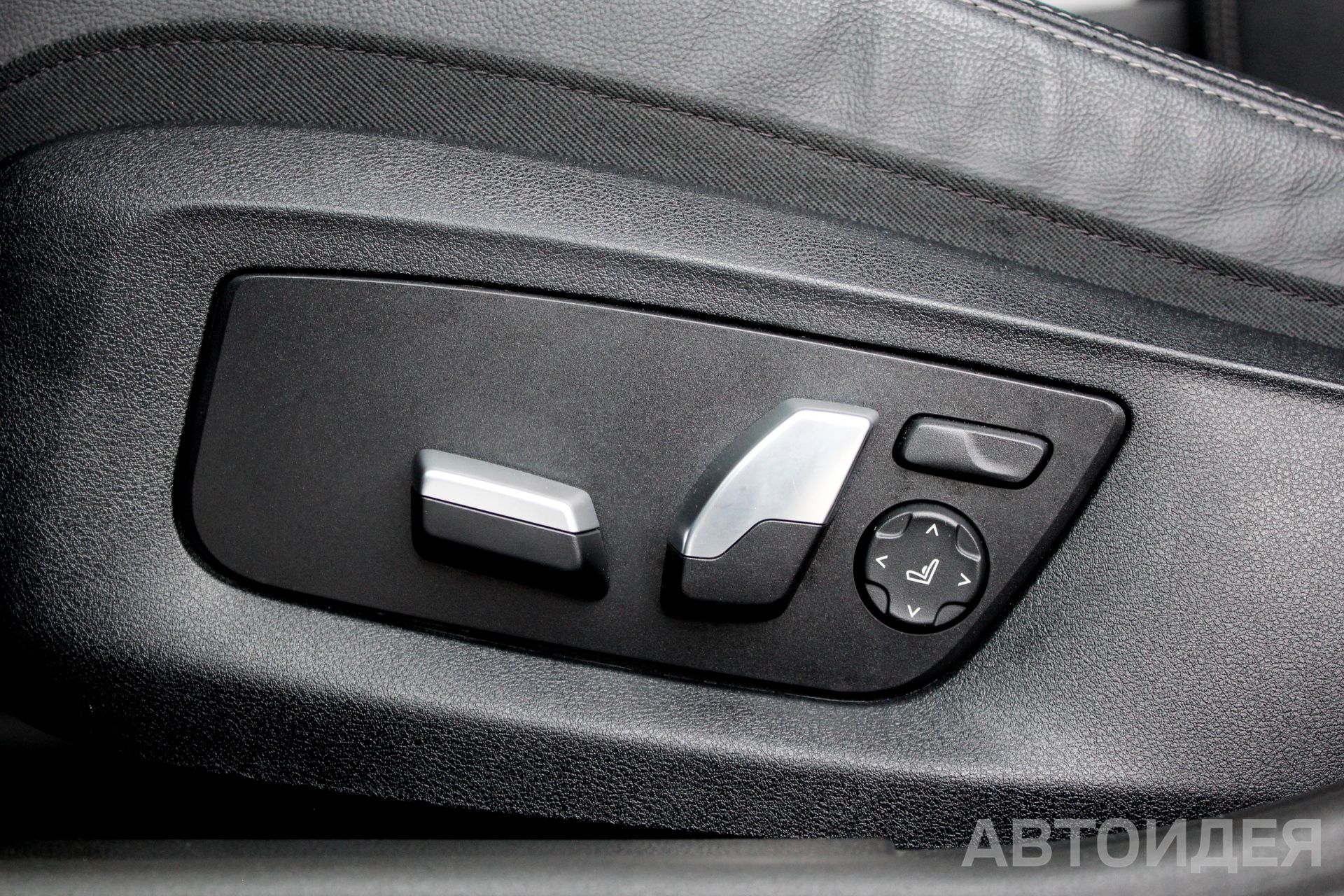 BMW 530i xDrive  фото 24