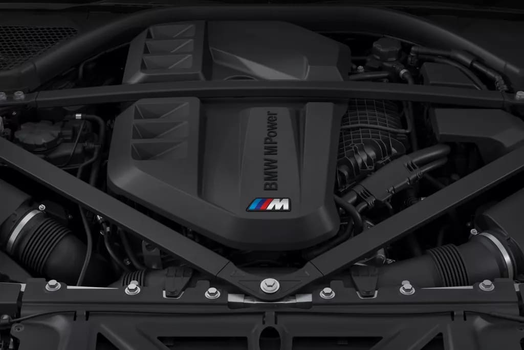 Новый BMW M4 фото 2