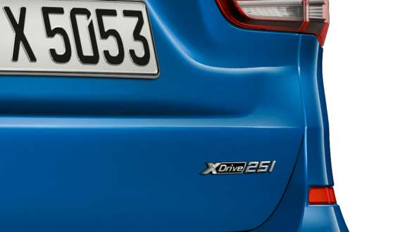  xDrive. 