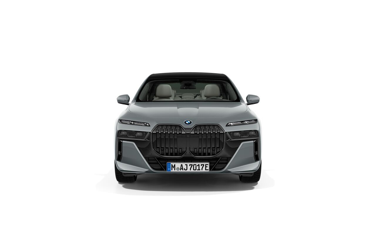 BMW i7 xDrive60 Sedan фото 2